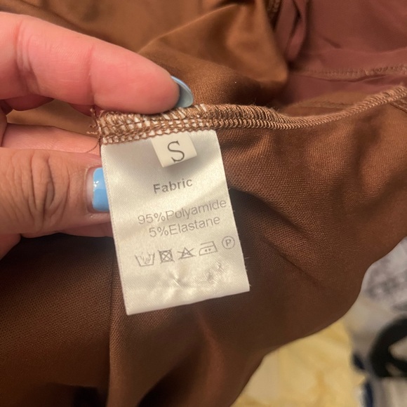 Off-Shoulder Brown Maxi Dress Size Small - Picture 4 of 6